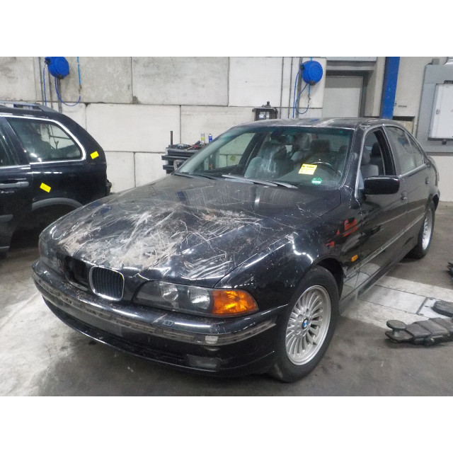 Boîte de vitesses manuel BMW 5 serie (E39) (1995 - 2000) Sedan 523i 24V (M52-B25(256S3))