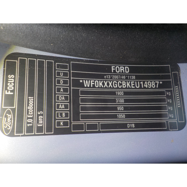 Pare-chocs arrière Ford Focus 3 (2012 - 2018) Hatchback 1.0 Ti-VCT EcoBoost 12V 125 (M1DA(Euro 5))