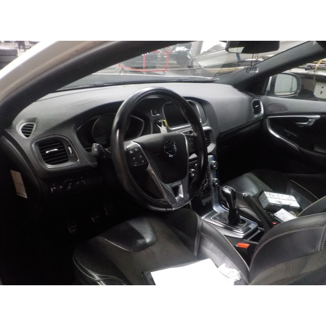 Ensemble d'airbags Volvo V40 (MV) (2015 - 2019) 2.0 D2 16V (D4204T8(Euro 6b))