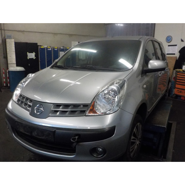 Commutateur de clignotant Nissan/Datsun Note (E11) (2006 - 2012) MPV 1.6 16V (HR16DE)
