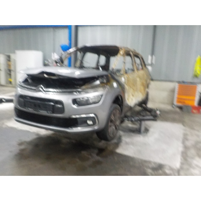 Pompe de climatisation Citroën C4 Grand Picasso (3A) (2014 - 2018) MPV 1.2 12V PureTech 130 (EB2DTS(HNY))