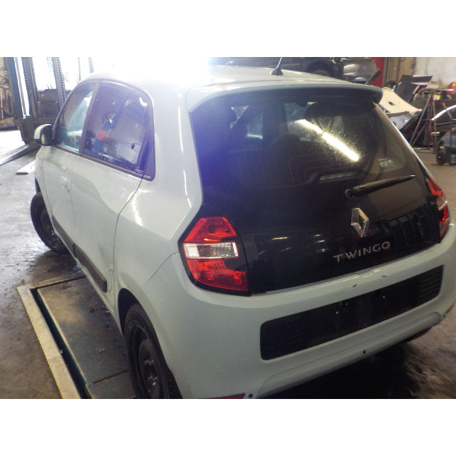 Commande de la radio Renault Twingo III (AH) (2014 - présent) Hatchback 1.0 SCe 70 12V (H4D-A4)