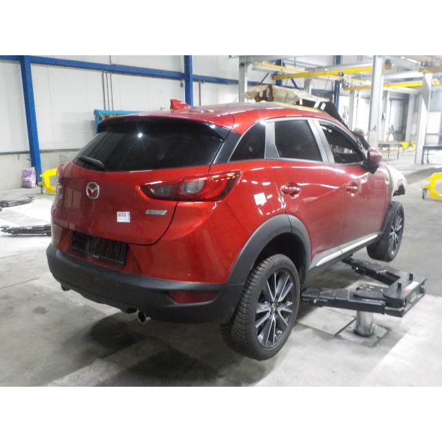 Porte arrière gauche Mazda CX-3 (2015 - présent) SUV 2.0 SkyActiv-G 120 (PEXB)