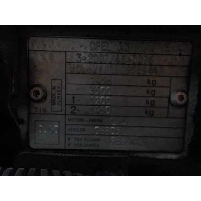 Arbre de transmission avant gauche Opel Combo (2012 - présent) Van 1.6 CDTI 16V (A16FDH)