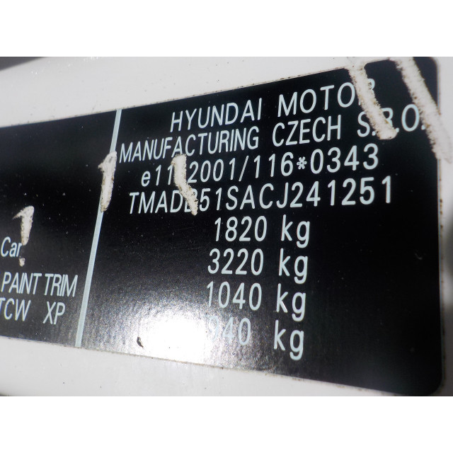 Habitacle Hyundai i30 (FD) (2007 - 2011) Hatchback 1.6 CRDi 16V VGT LP (D4FB)