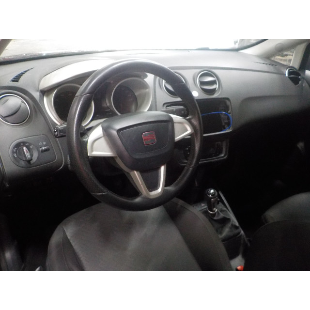 Airbag de volant Seat Ibiza IV SC (6J1) (2008 - 2015) Hatchback 3-drs 1.4 16V (BXW)