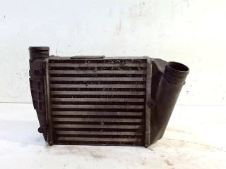 Radiateur d'échangeur thermique Audi A4 Avant (B7) (2006 - 2008) Combi 2.7 TDI V6 24V (BPP)