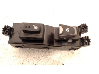 Interrupteur de chauffage du siège Hyundai Santa Fe III (DM) (2012 - présent) Santa Fe IV (DM) SUV 2.2 CRDi R 16V 4x4 (D4HB)