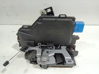 Verrouillage central électrique de porte à mécanisme de verrouillage arrière droit Volkswagen Golf VI Variant (AJ5/1KA) (2009 - 2013) Combi 1.6 TDI 16V 105 (CAYC(Euro 5))