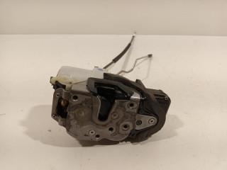 Verrouillage central électrique de porte à mécanisme de verrouillage avant droit Opel Astra J Sports Tourer (PD8/PE8/PF8) (2014 - 2015) Combi 1.6 CDTI 16V (B16DTL(Euro 6))