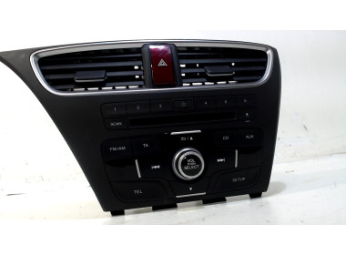 Radio Honda Civic Tourer (FK) (2014 - présent) Combi 1.6 i-DTEC Advanced 16V (N16A1)